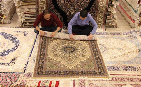 手工地毯的保养需要注意哪些问题