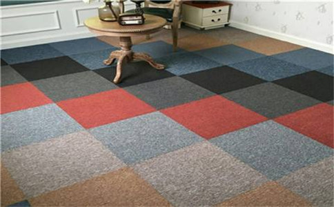 在茶几下面放地毯一般有哪些作用