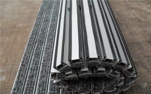 相比普通地毯铝合金地垫都有哪些优势？