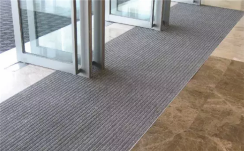 为什么铝合金地垫属于一体式产品