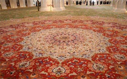 真假手工地毯的判断标准一般有哪些