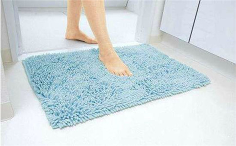 成都地垫厂家讲述浴室地垫的材质有哪些种类